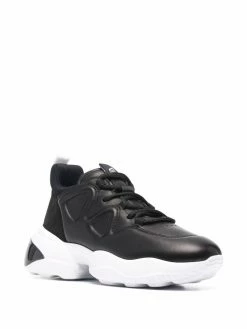 Hogan baskets Interaction